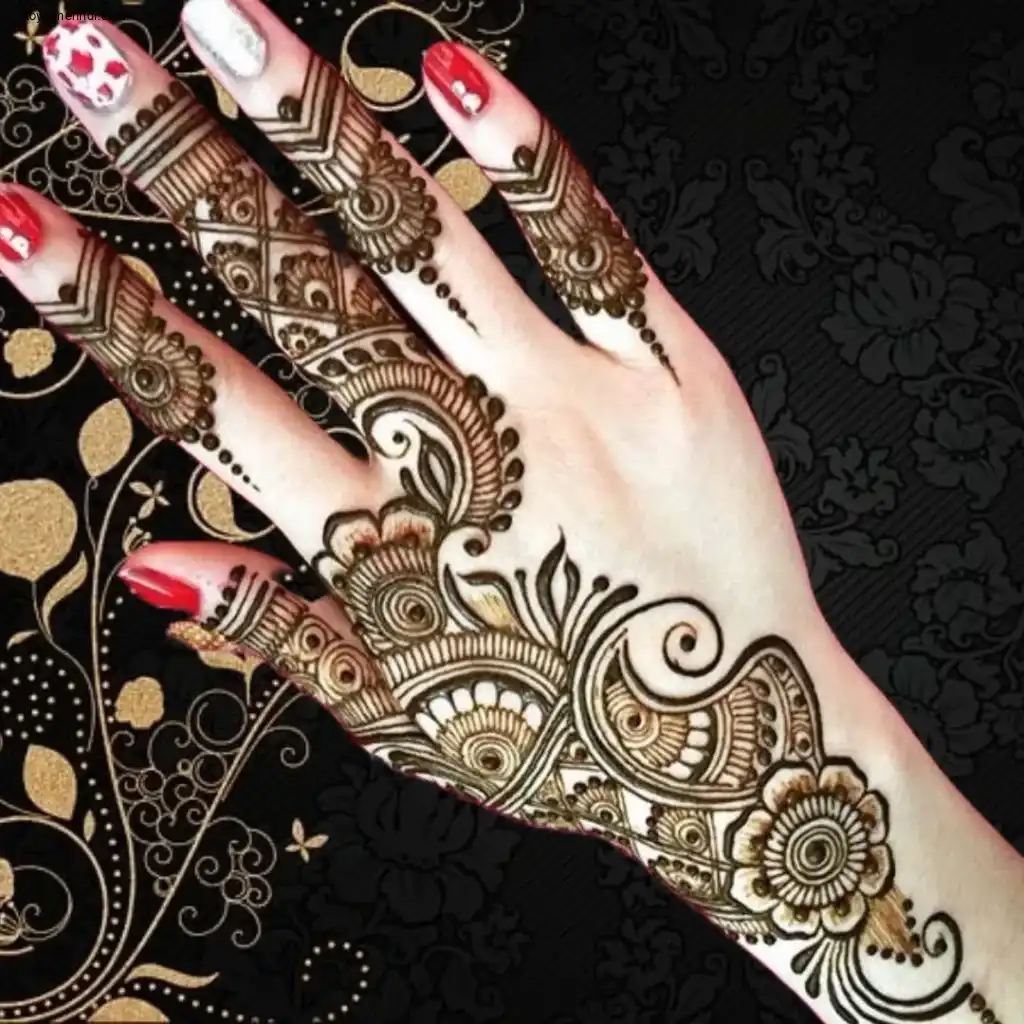 Back Hand Mehndi
