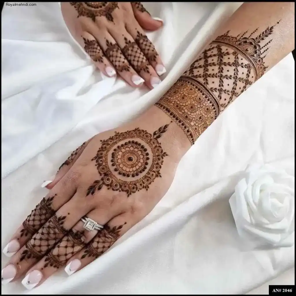 Back Hand Mehndi