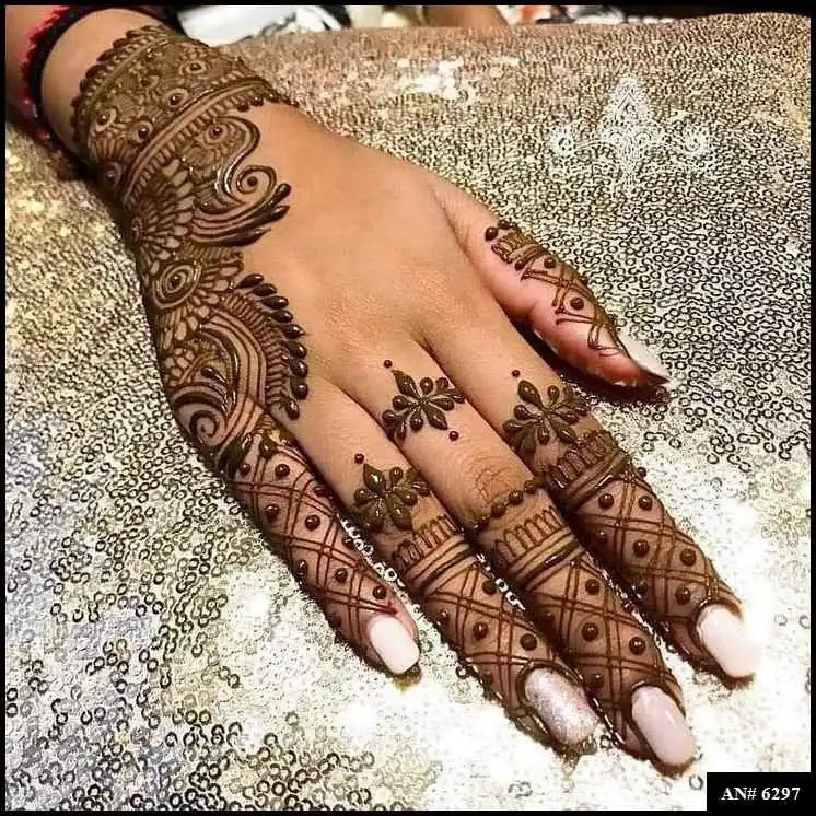 Back Hand Mehndi