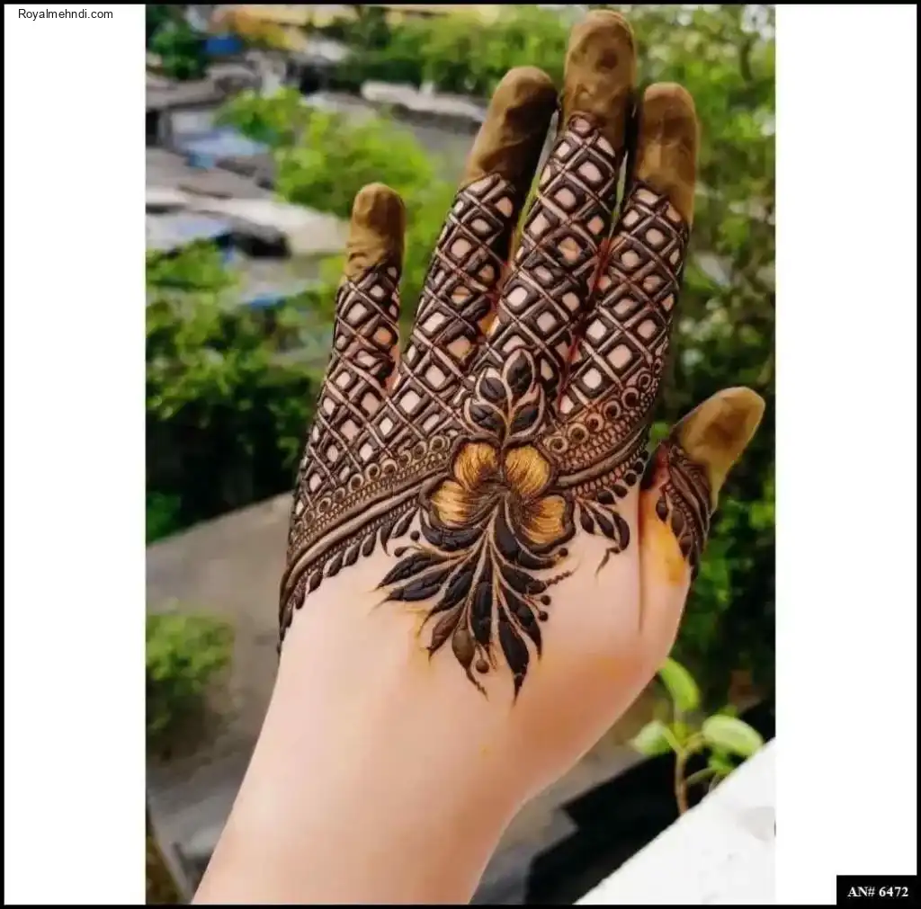 Back Hand Mehndi