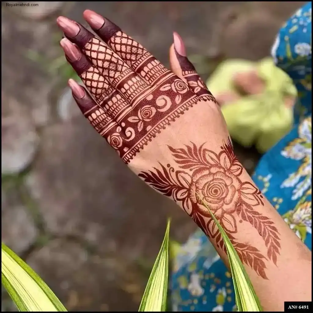 Back Hand Mehndi