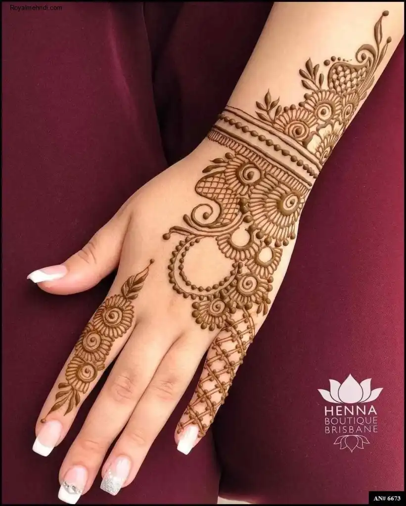 Back Hand Mehndi