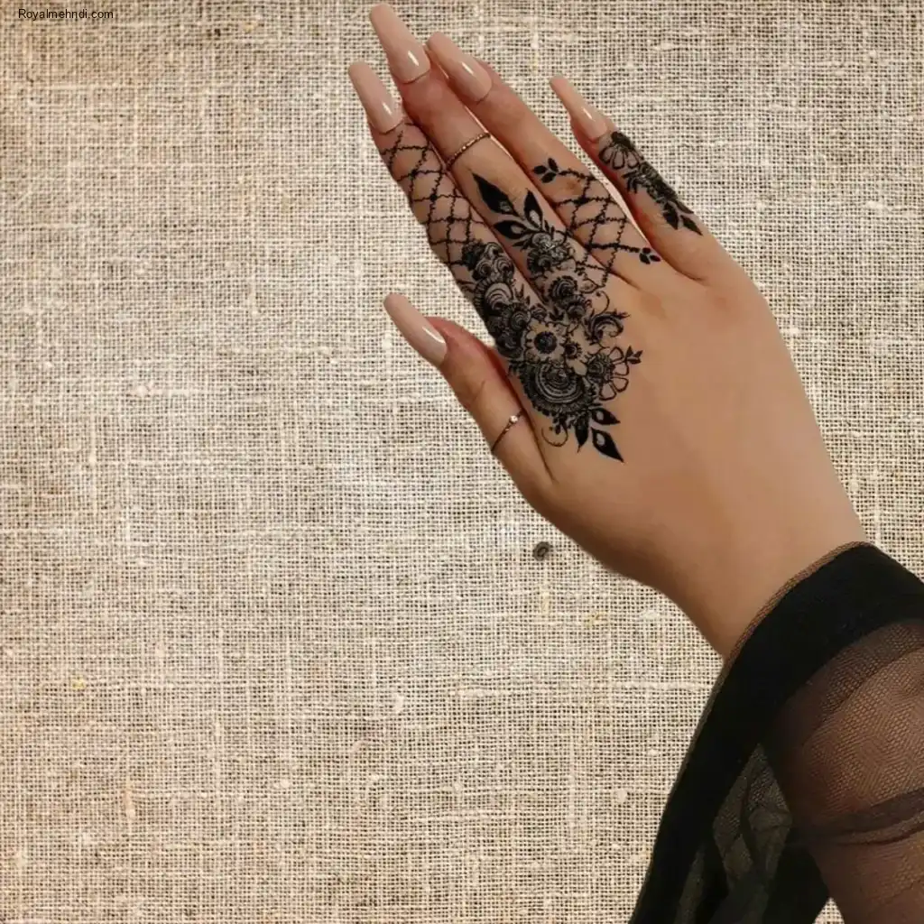 Back Hand Mehndi