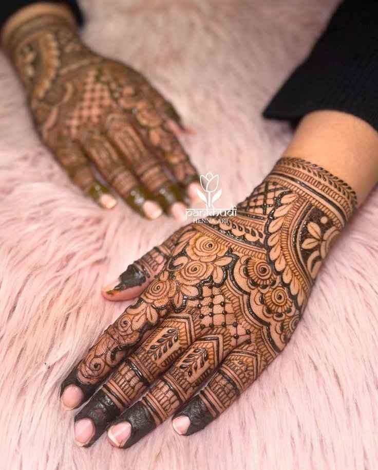 Backhand Pakistani Mehndi Design E
