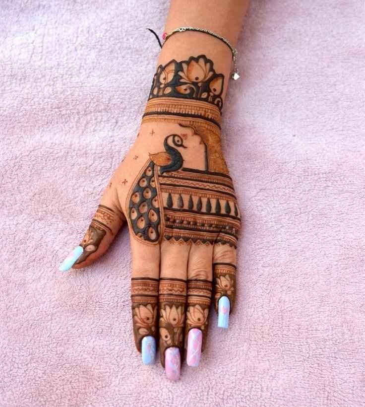 Backhand Pakistani Mehndi Design E
