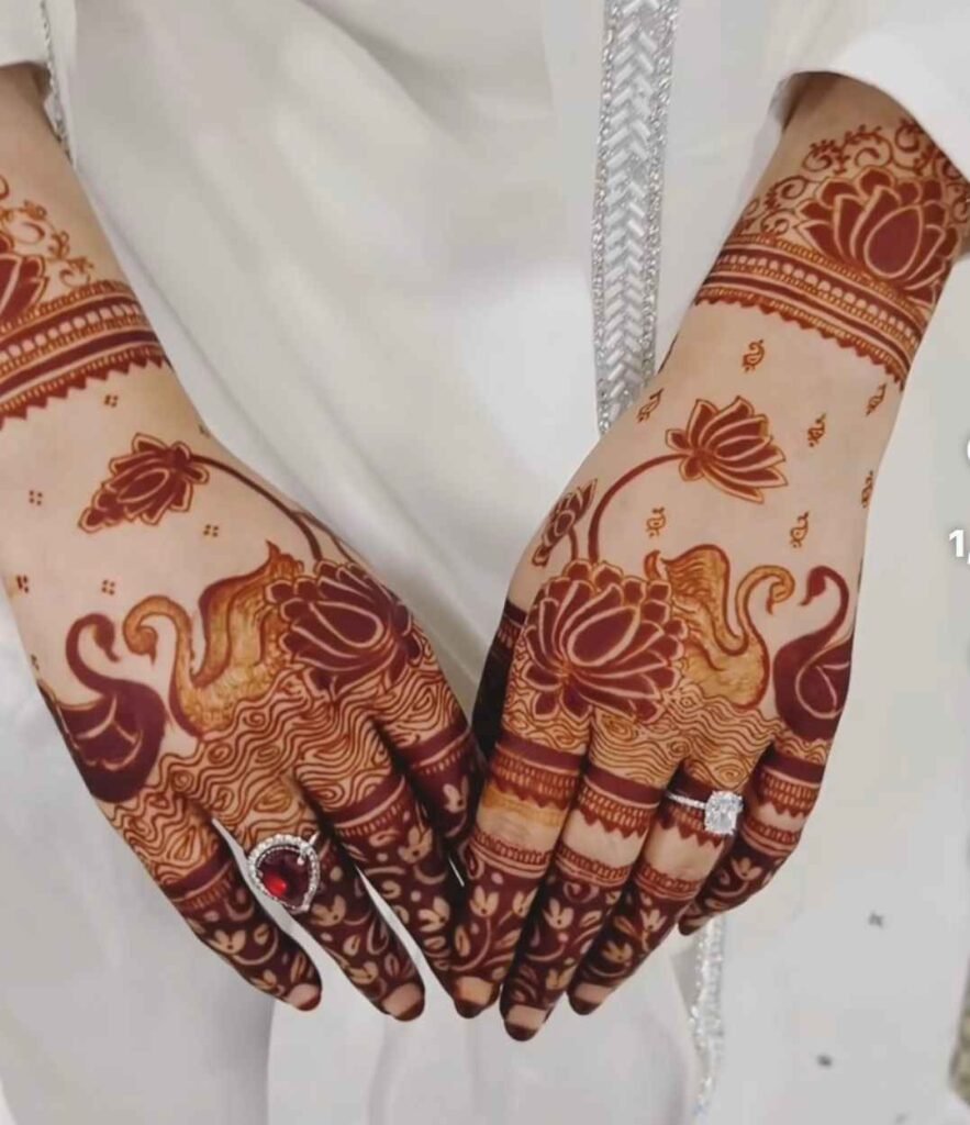Floral Packistani Mehendi Design