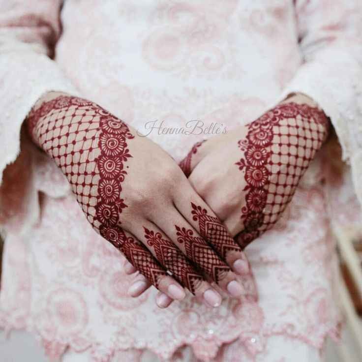 Lace Pakistani Mehendi Design