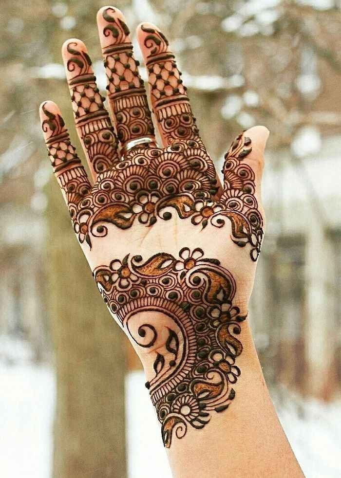 Sectional Mehendi Design