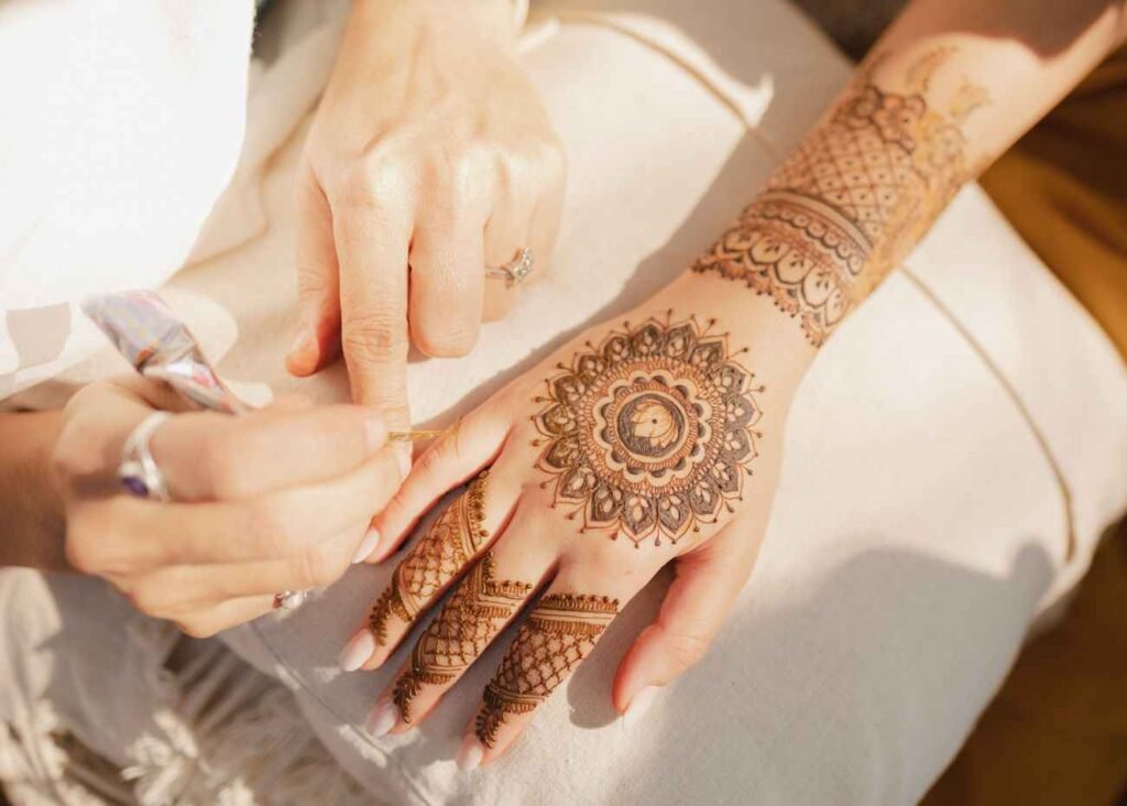 Mehndi Design Photo