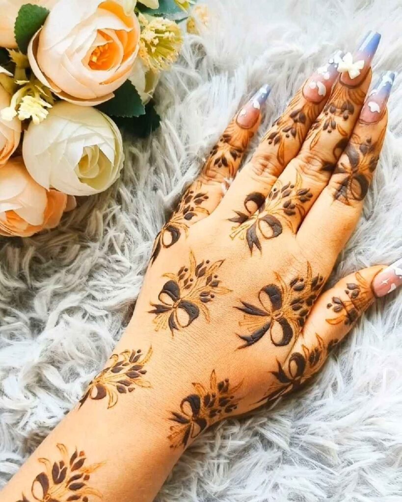 Mehndi Design Photo