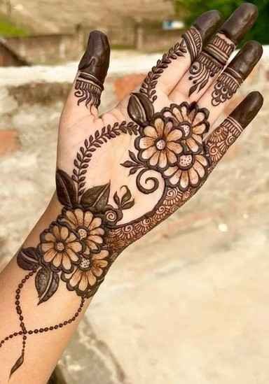 Mehndi Design Photo