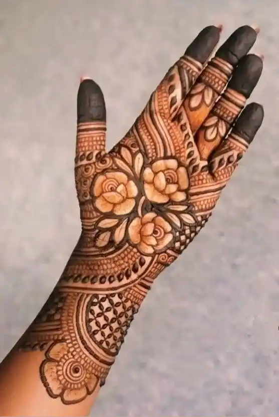 Front Hand Mehndi Design