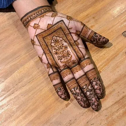 Front Hand Mehndi Design