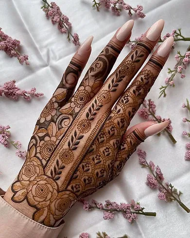Front Hand Mehndi Design