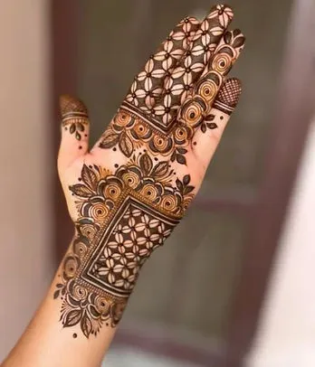 Front Hand Mehndi Design