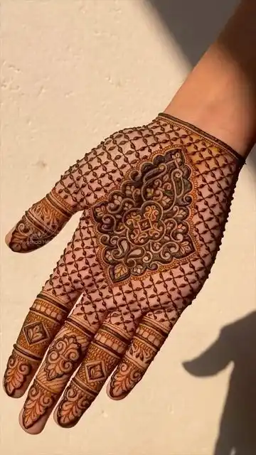 Front Hand Mehndi Design