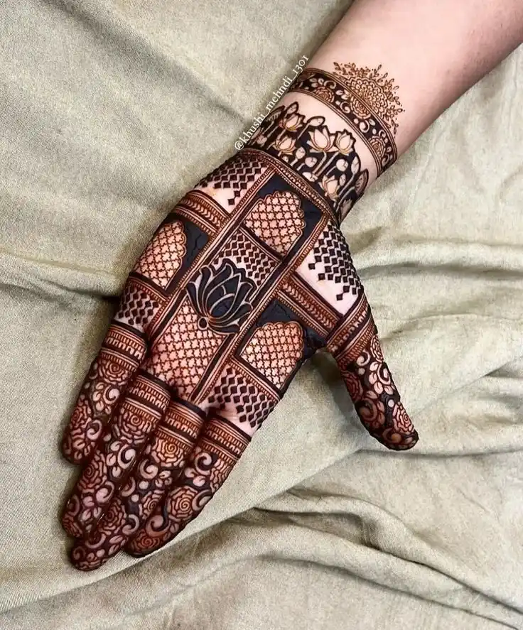Front Hand Mehndi Design