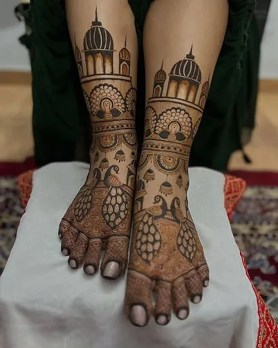 Front Hand Mehndi Design