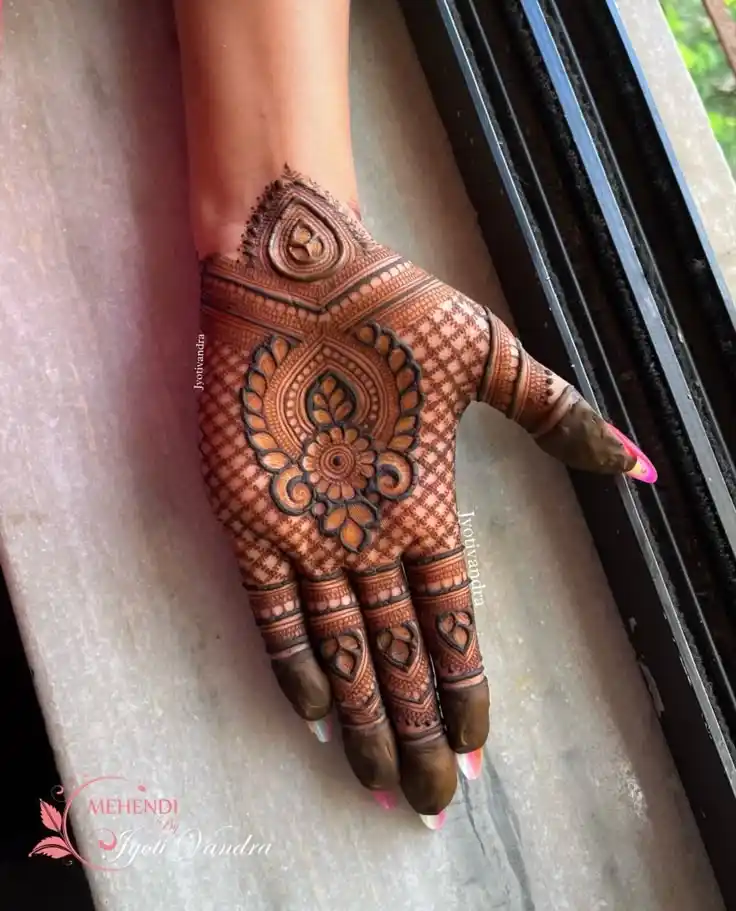 Front Hand Mehndi Design