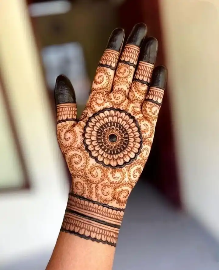 Front Hand Mehndi Design