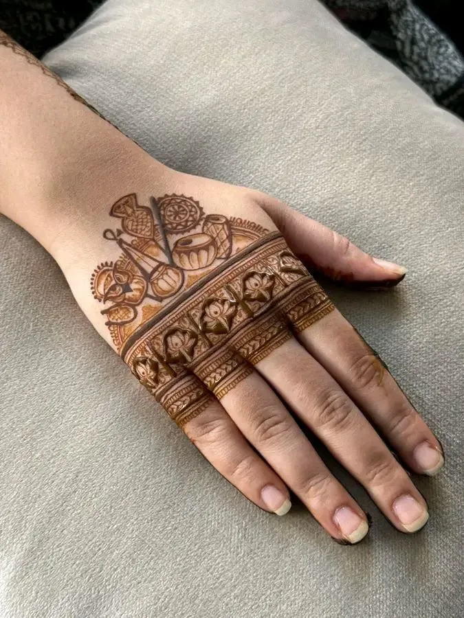 Modern Mehndi Design