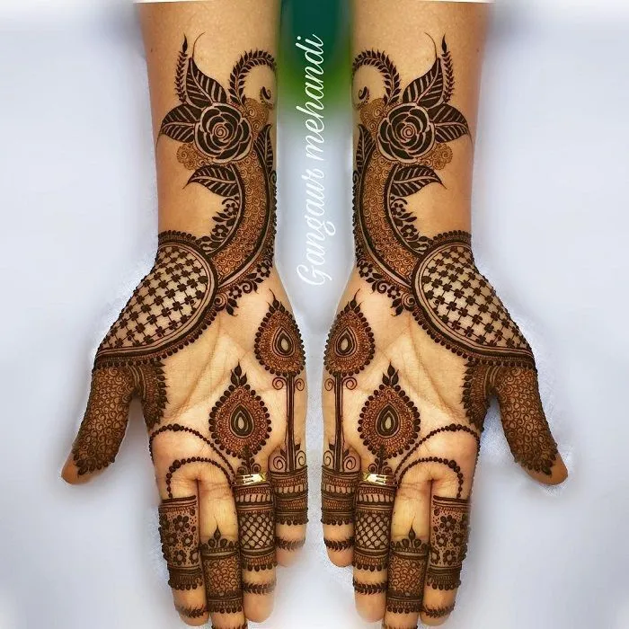 Modern Mehndi Design