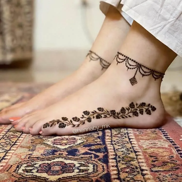 Modern Mehndi Design