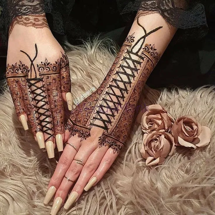 Modern Mehndi Design