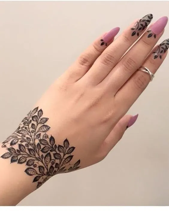 Modern Mehndi Design