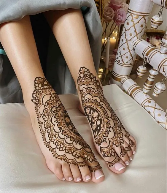 Modern Mehndi Design