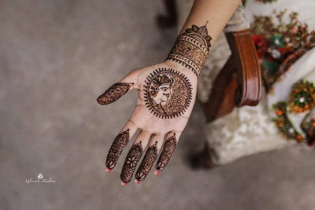 Modern Mehndi Design