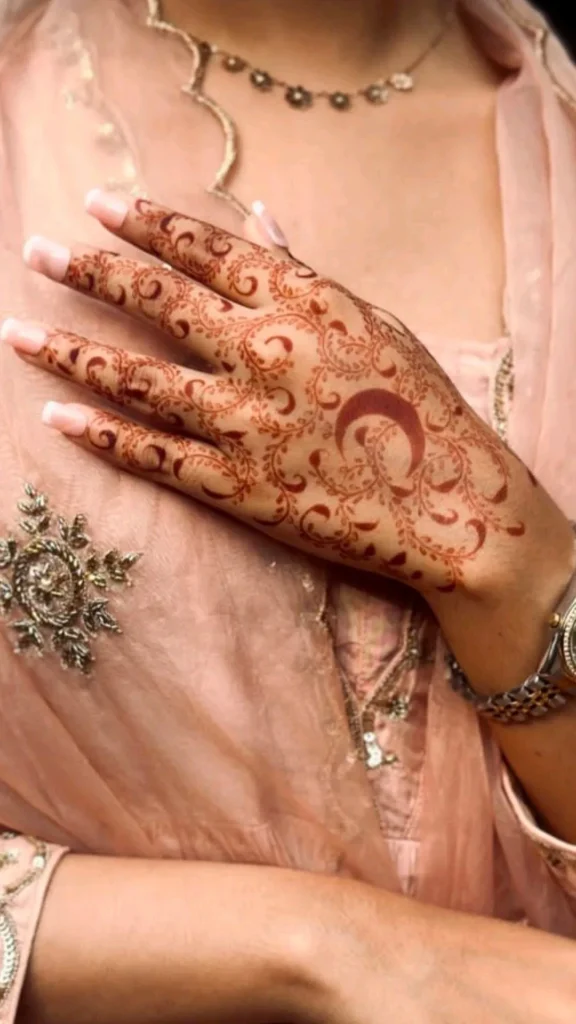 Modern Mehndi Design