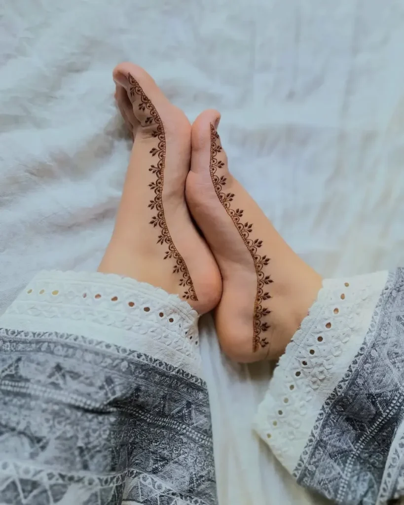 Modern Mehndi Design