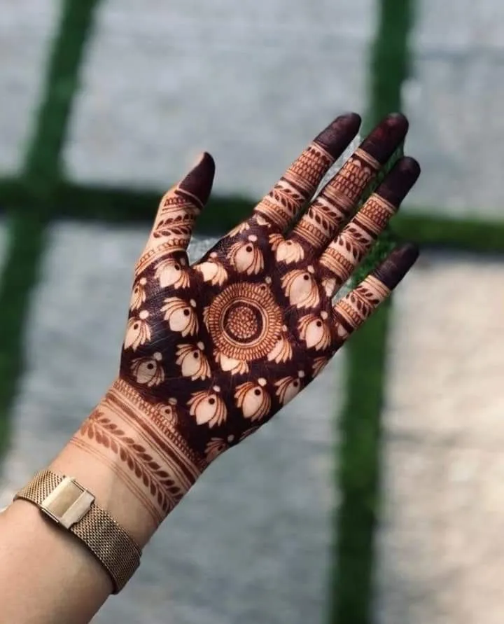 Modern Mehndi Design