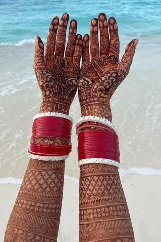 Modern Mehndi Design